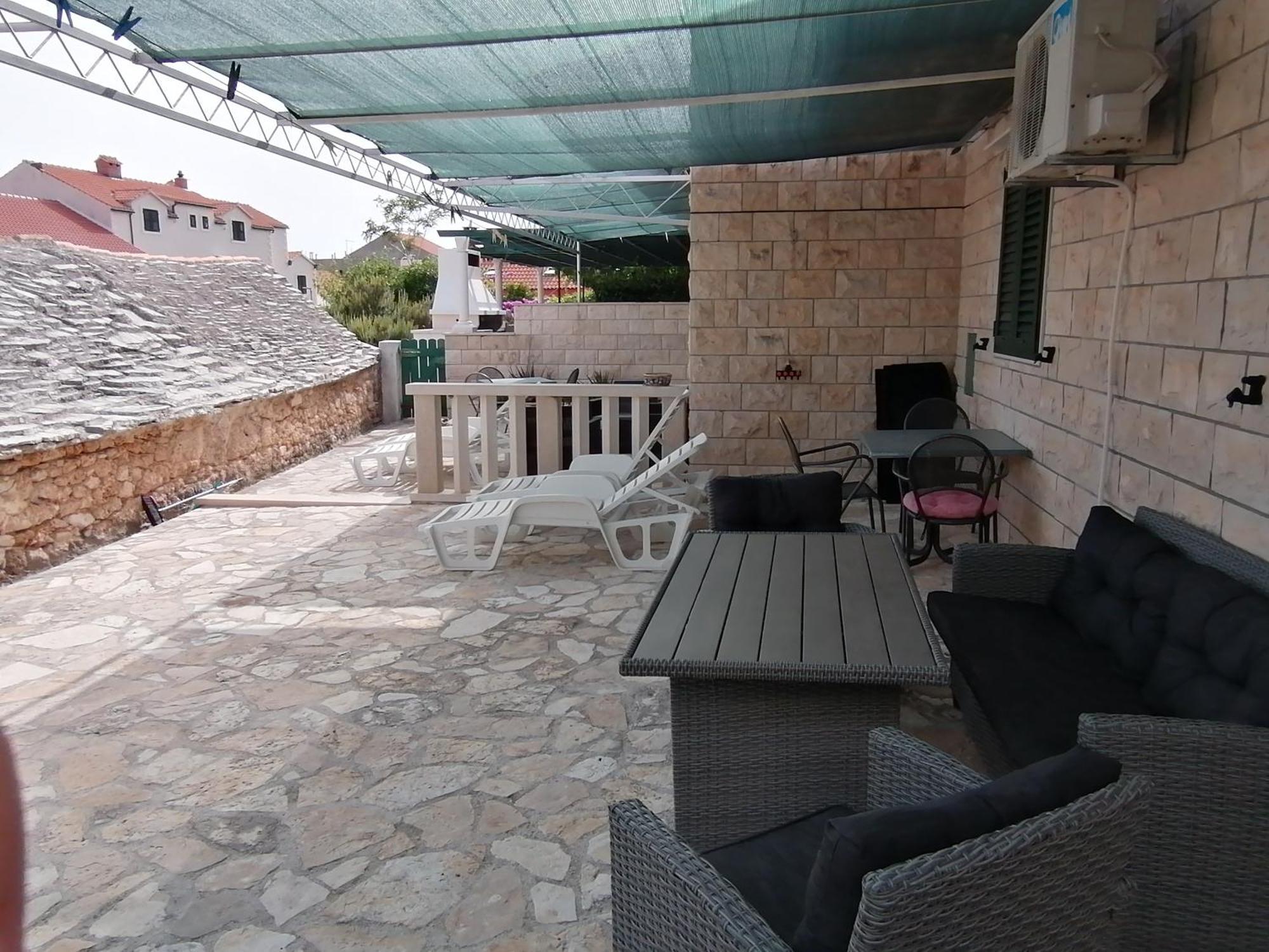 Apartmani Franceska Bol Zimmer foto